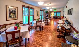 Liberty Lodge  Breakfast Room